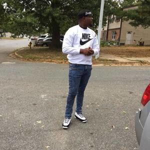 Meet your Posher, Henry